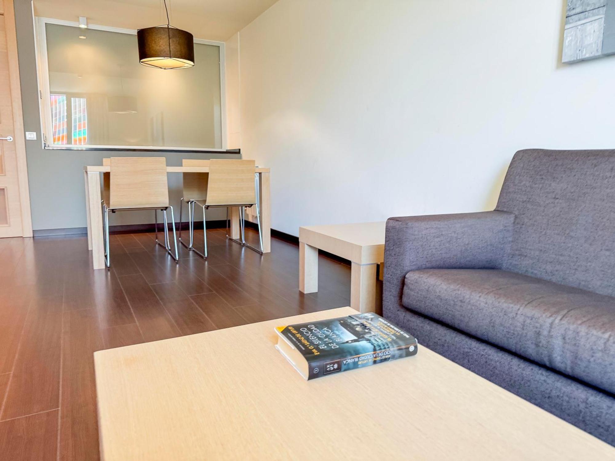 Sercotel Jardines de Uleta Suites Vitoria Exterior foto